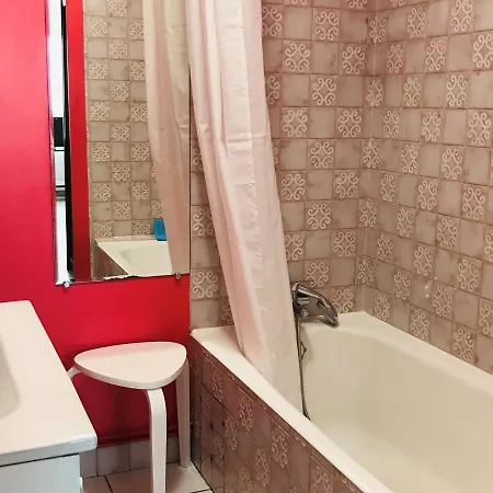 Appartamento T1 Bis à Aix-les-bains, Piscine, Tennis Et Parking - Fr-1-555-76