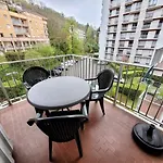 Apartment T1 Bis En Avec Parking A - Fr-1-555-76