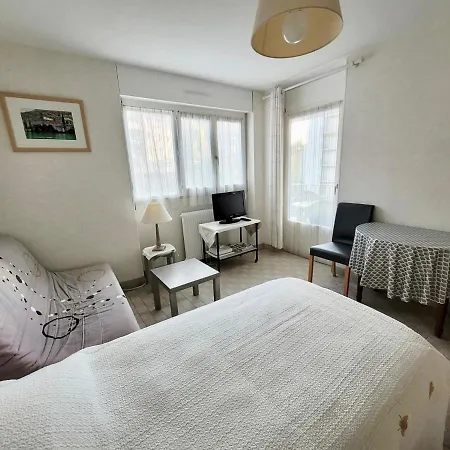 T1 Bis En Avec Parking A - Fr-1-555-76 Apartment Aix-les-Bains