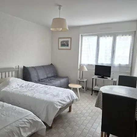 T1 Bis En Avec Parking A - Fr-1-555-76 アパート エクスレバン