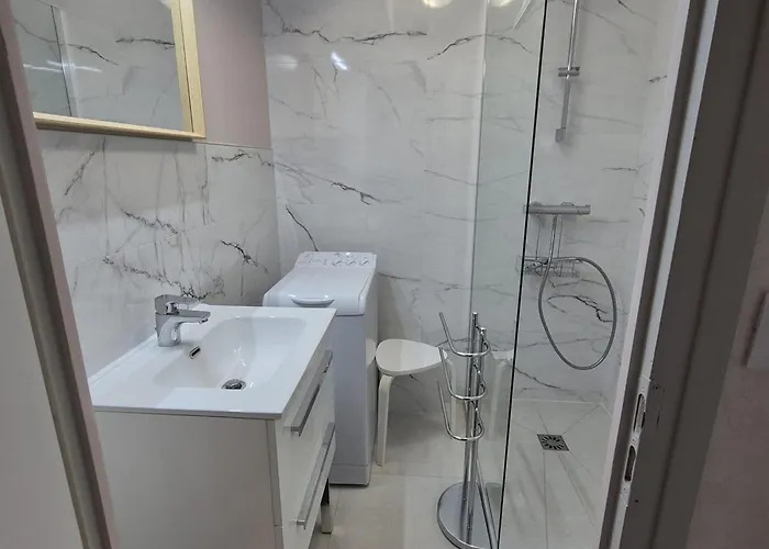 T1 Bis En Avec Parking A - Fr-1-555-76